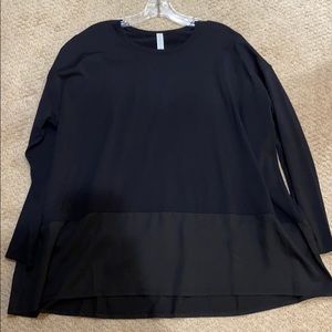 new lululemon black long sleeve shirt size 10